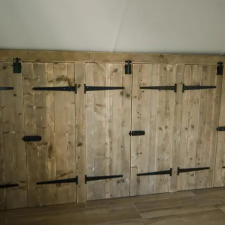 70 Op Recreatiepark De Wielen Sint Maarten