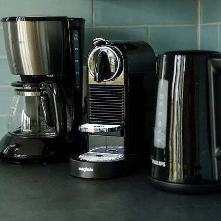 70 Op Recreatiepark De Wielen Villa *