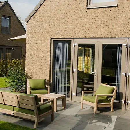 70 Op Recreatiepark De Wielen * Sint Maarten