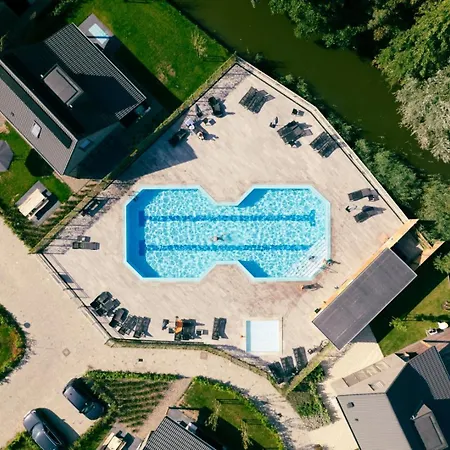 70 Op Recreatiepark De Wielen Villa Sint Maarten