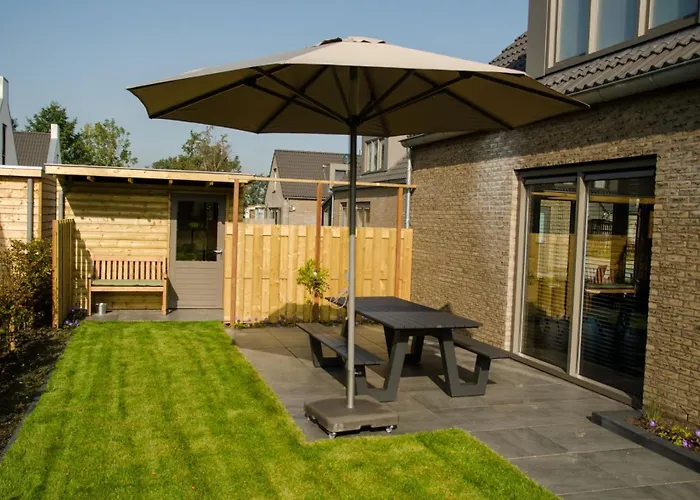 70 Op Recreatiepark De Wielen Вилла