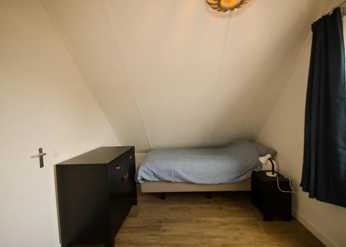 70 Op Recreatiepark De Wielen * Синт-Мартен