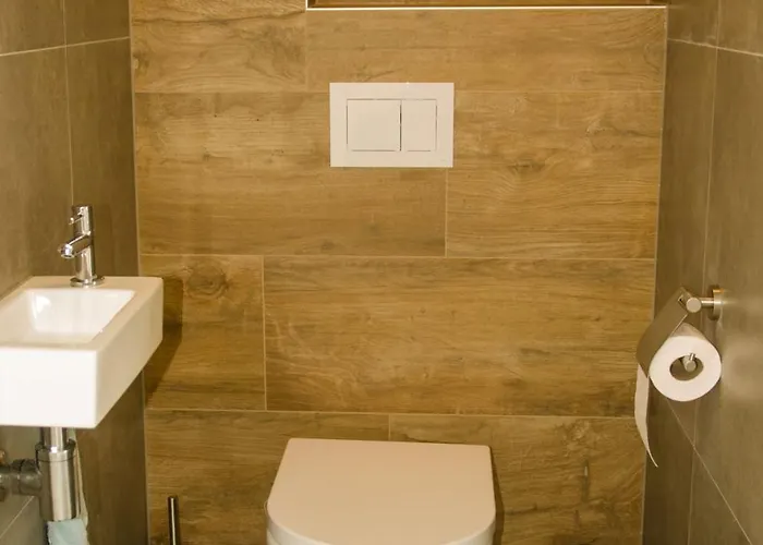 Вилла 70 Op Recreatiepark De Wielen *