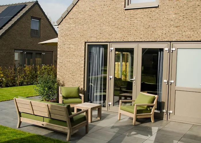 70 Op Recreatiepark De Wielen * Синт-Мартен